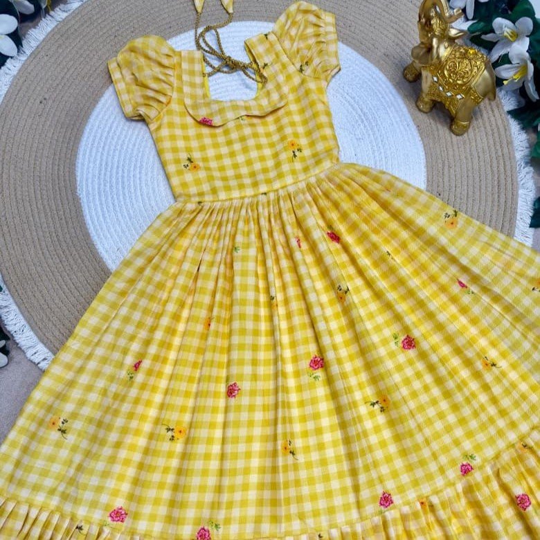 Summer kids Girls FROCK - Product Image 2